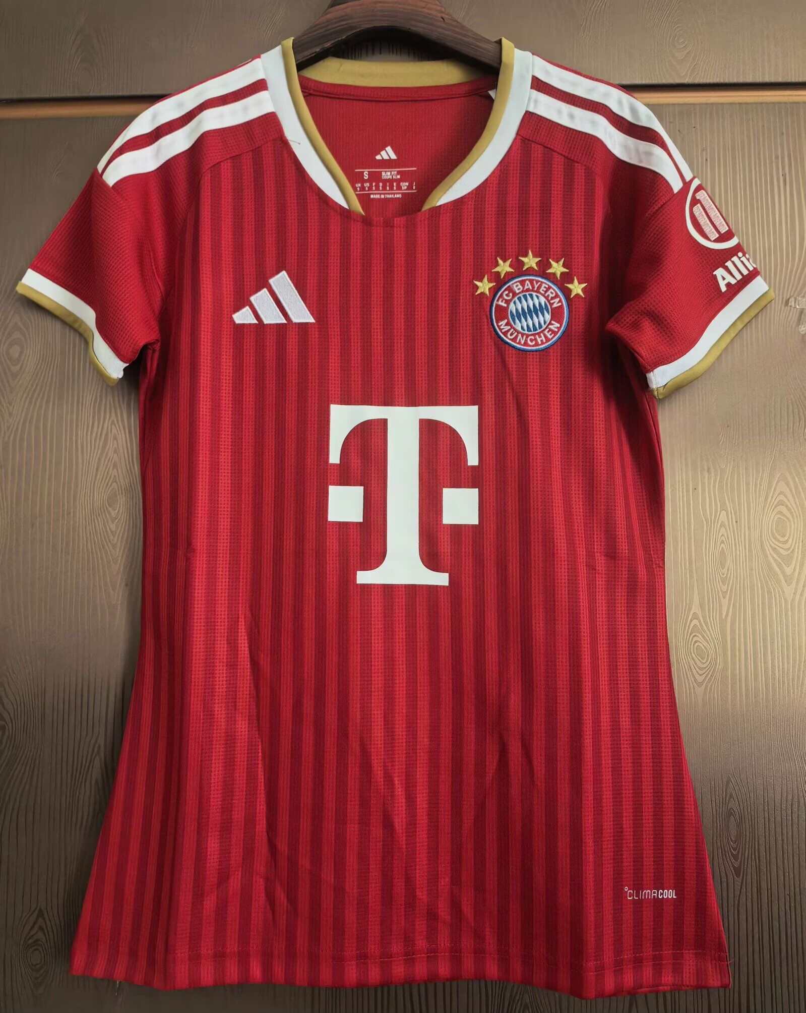 AAA Quality Bayern Munich Woman 26/27 Home Soccer Jersey